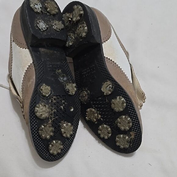 Walter Genuin Cream and Tan Loafers with Fringe Detail - Picture 4 of 6